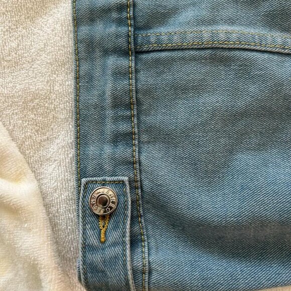 Oversized Denim Jean Jacket   New - Picture 4 of 6